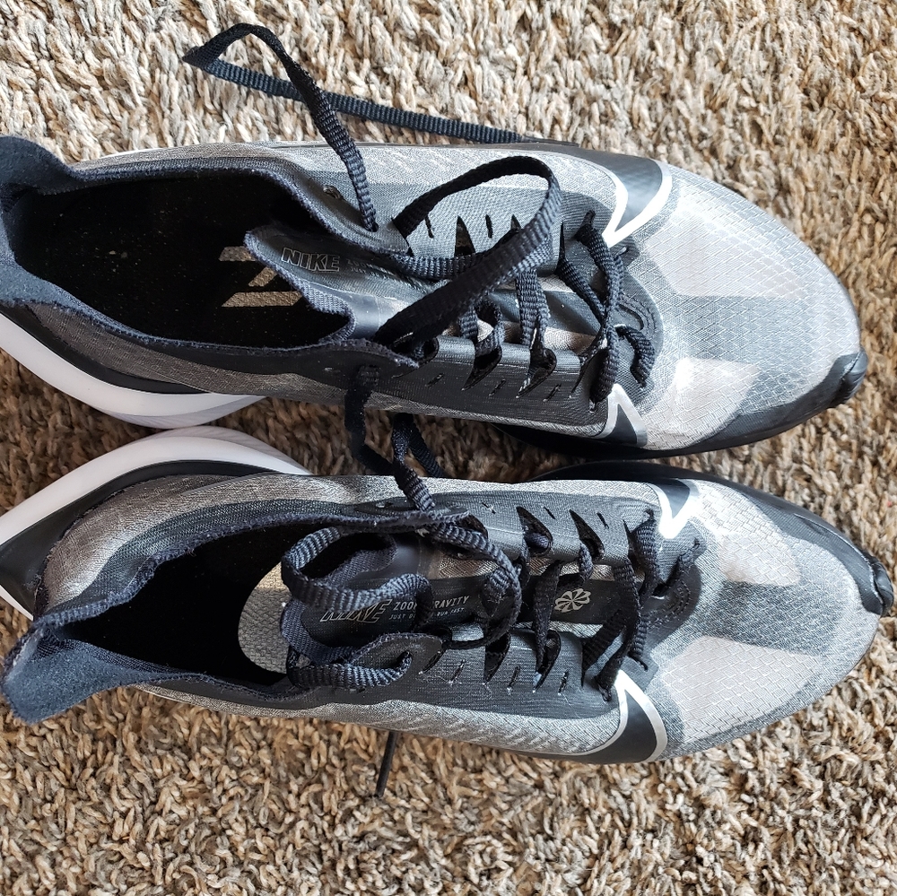 Nike Zoom size 7 shoes